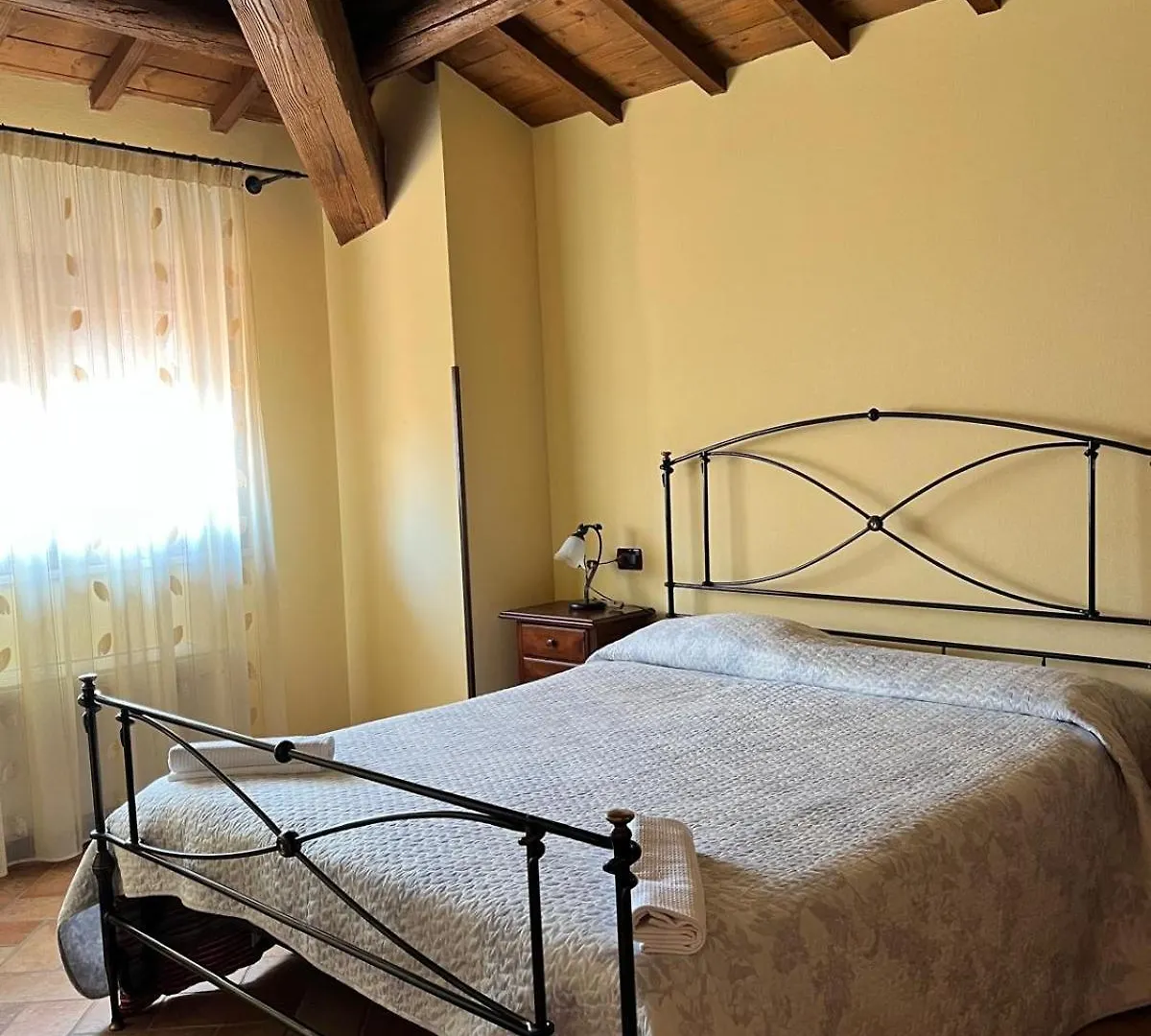 Agriturismo La Sapienza Monestirolo 0*,
